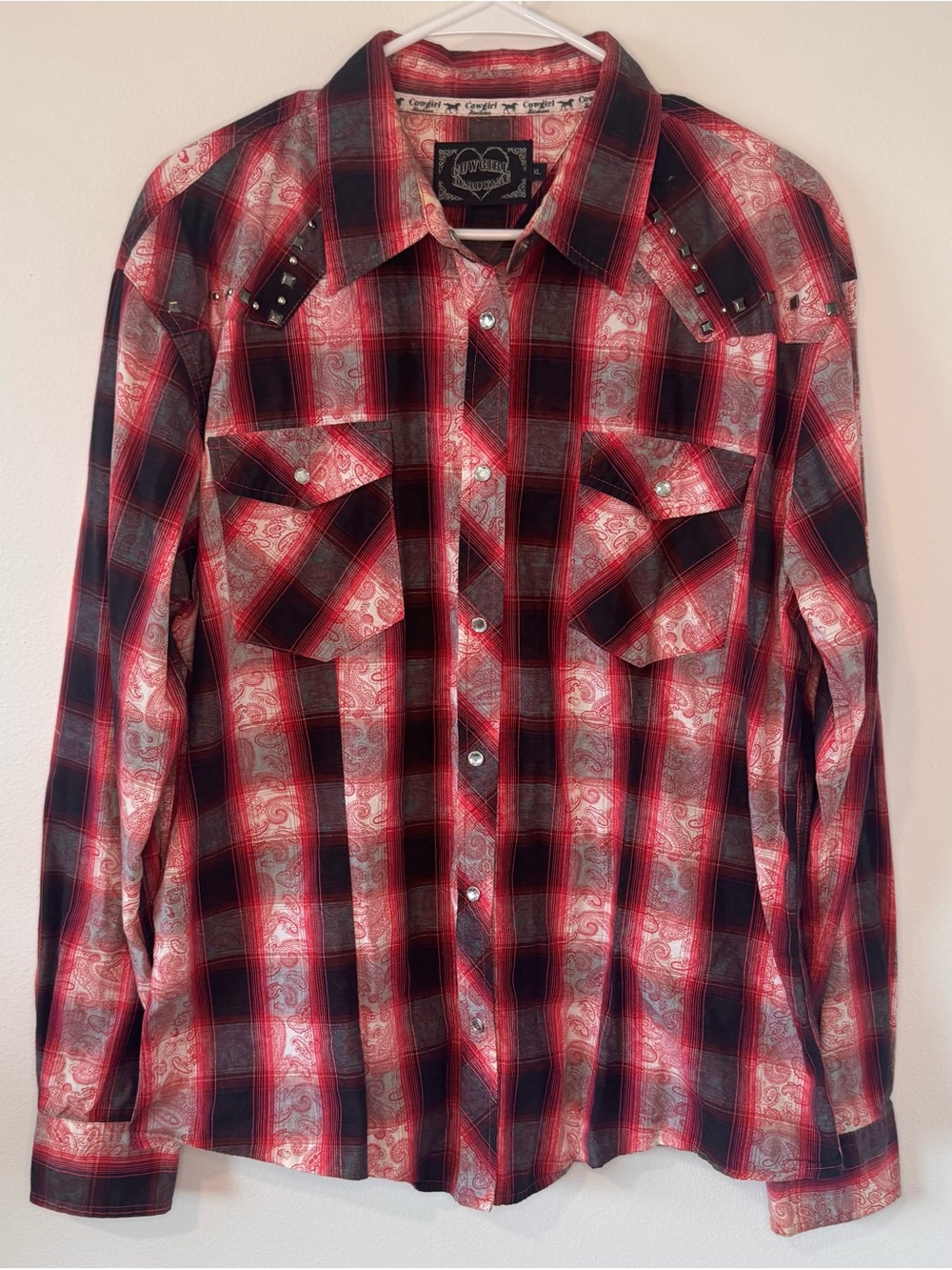 Cowgirl Hardware Women’s XL Pink Plaid Paisley Studded Pearl Snap Western Shirt
